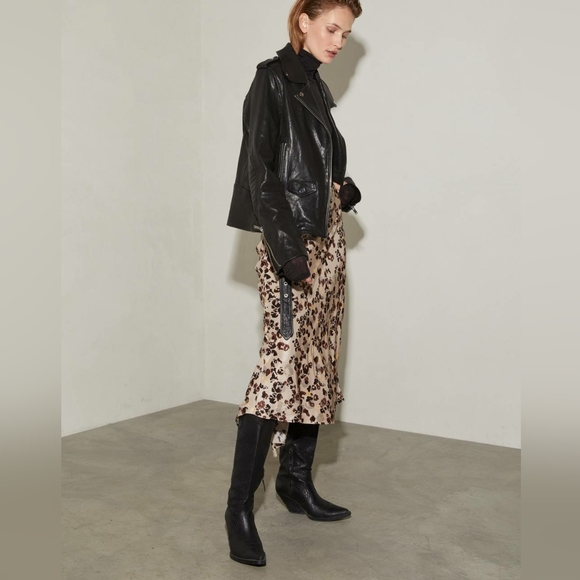 Emanuele Castro | Slouchy Knee-high Leather Boots - Picture 12 of 12